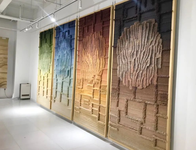 藝術家王緒遠在松江文化創(chuàng)意產業(yè)園辦展！